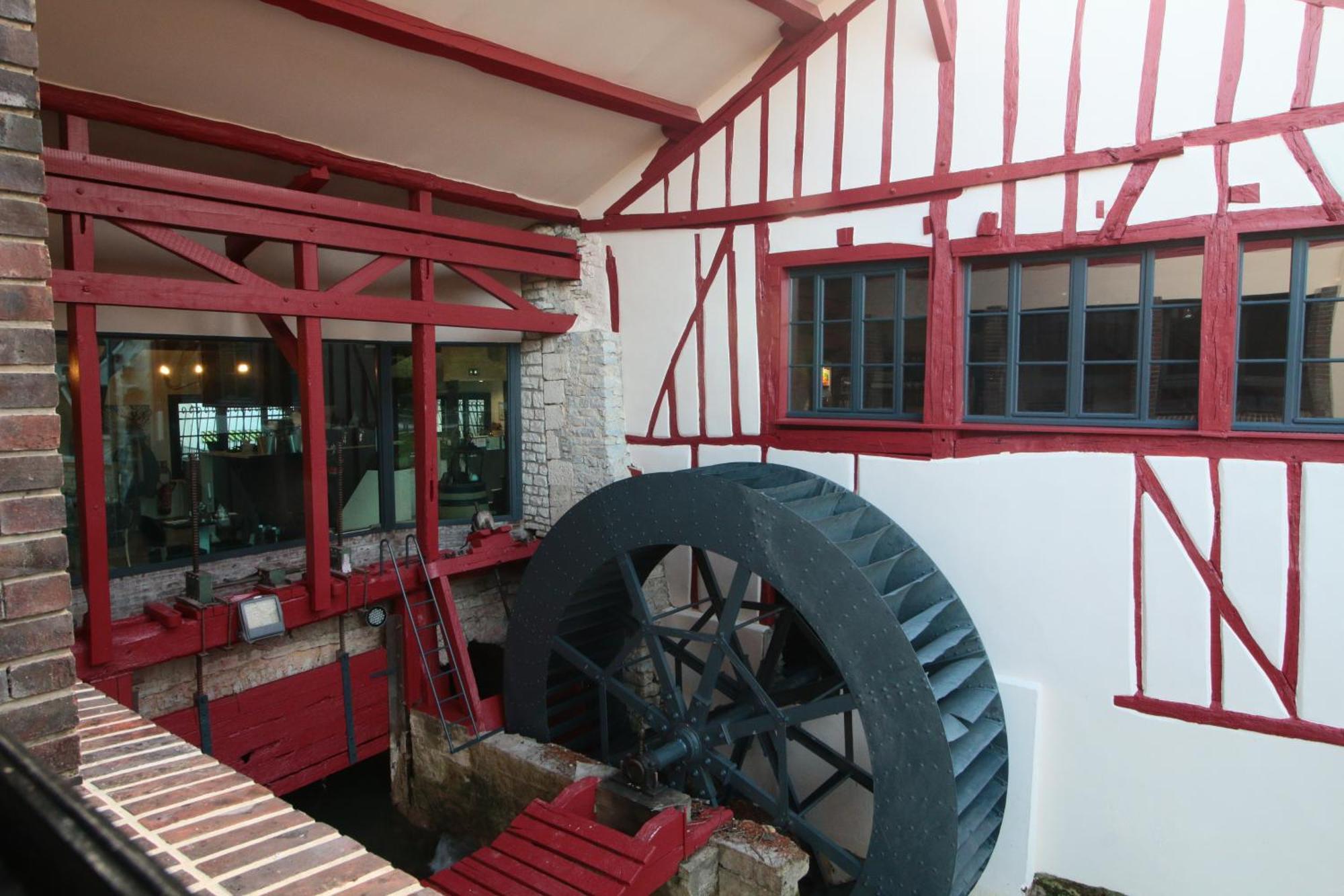 Le Moulin Du Landion Hotel Et Spa Dolancourt Esterno foto