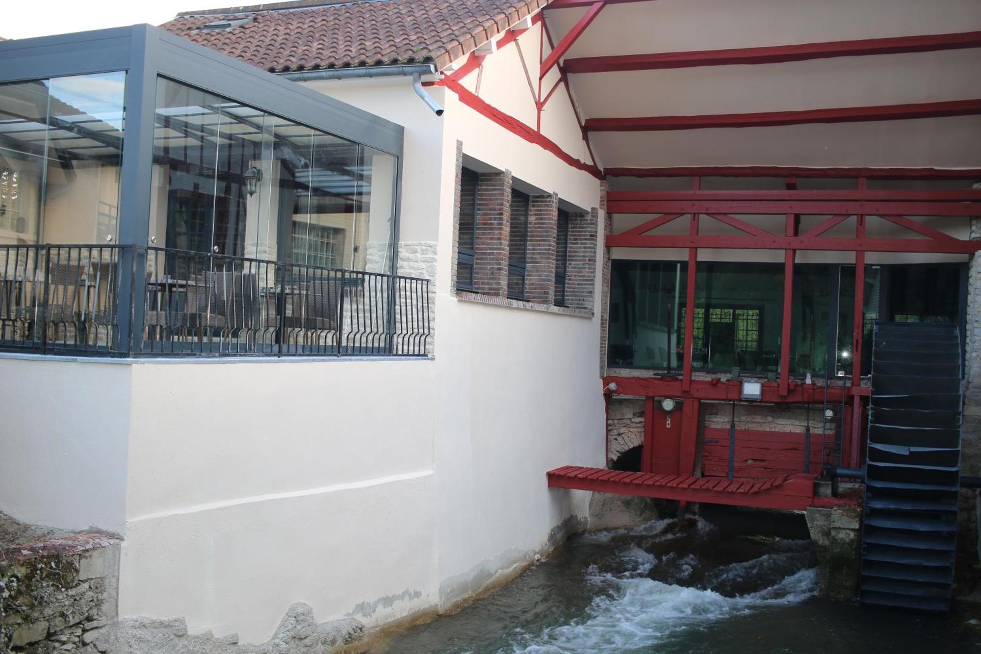 Le Moulin Du Landion Hotel Et Spa Dolancourt Esterno foto
