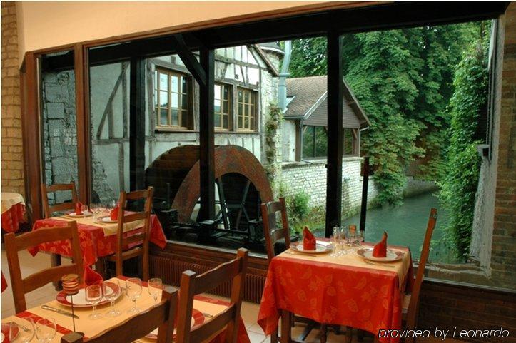 Le Moulin Du Landion Hotel Et Spa Dolancourt Ristorante foto