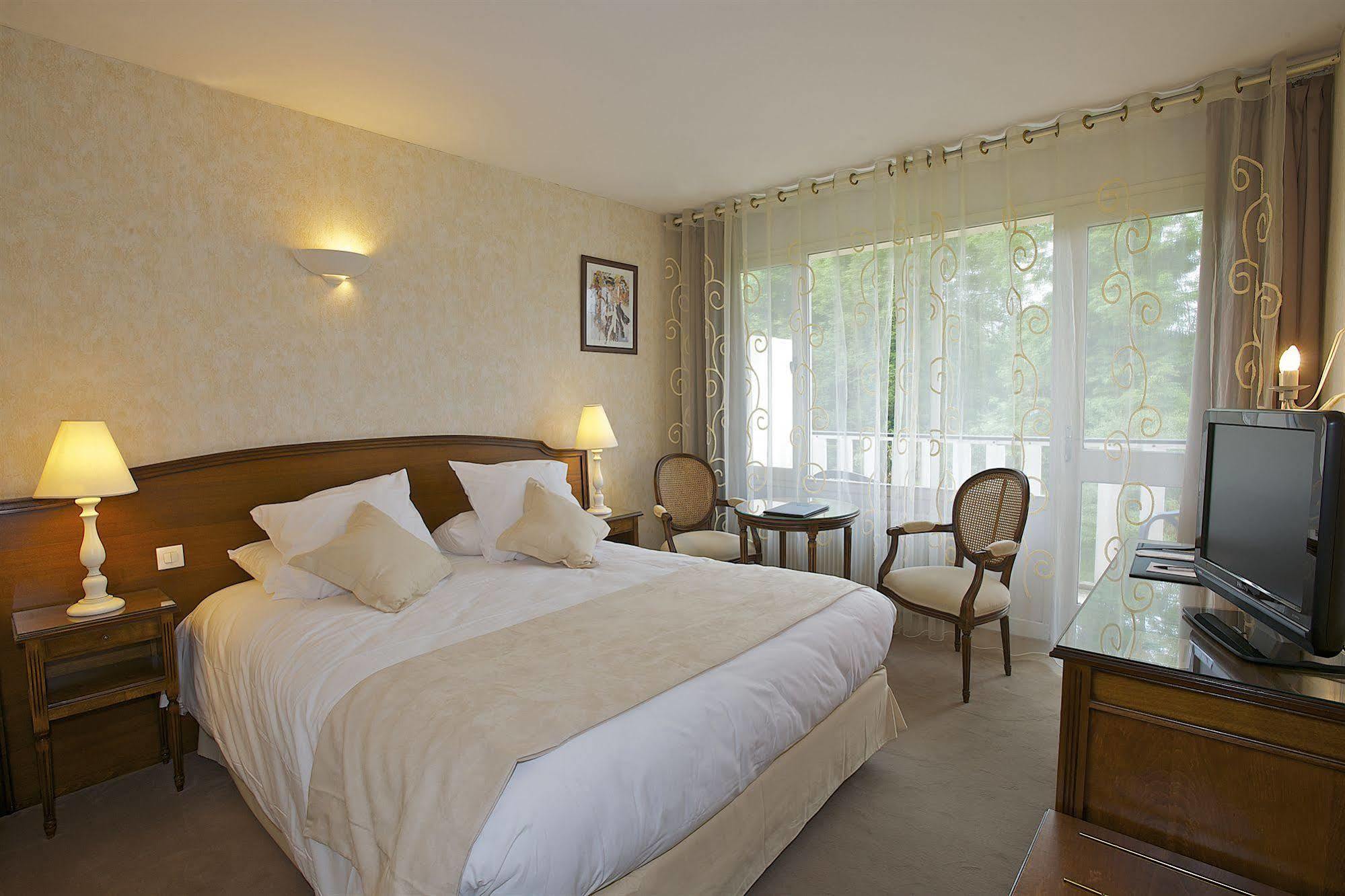Le Moulin Du Landion Hotel Et Spa Dolancourt Esterno foto